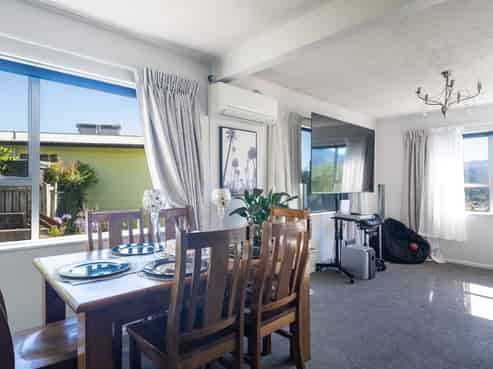 7 Jasper Way, Washington Valley