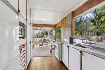 15 Spur Grove, Titahi Bay