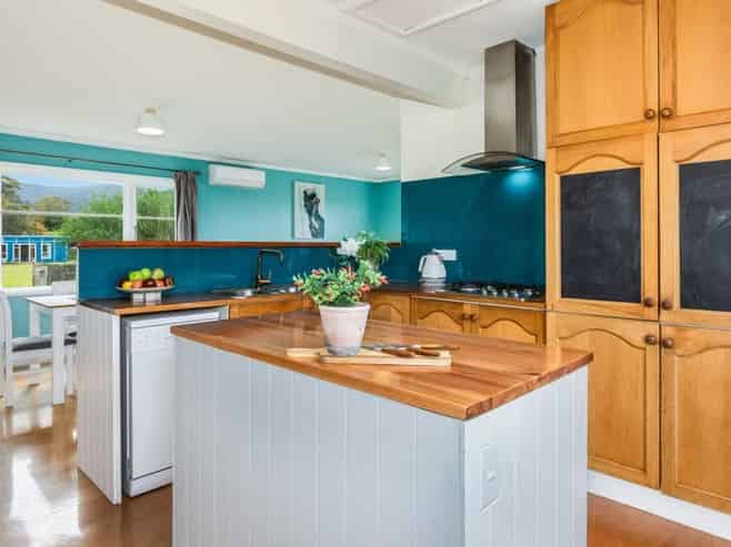 96 Harrison Street East, Featherston