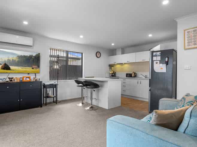 12 Arrow Close (Dunes Lifestyle Village), Papamoa