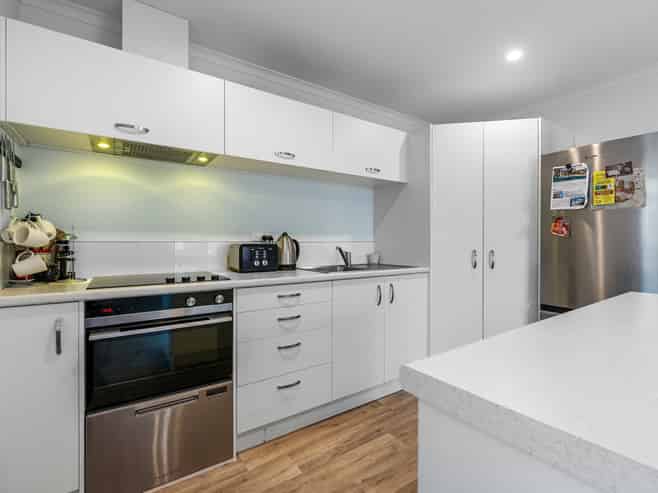 12 Arrow Close (Dunes Lifestyle Village), Papamoa