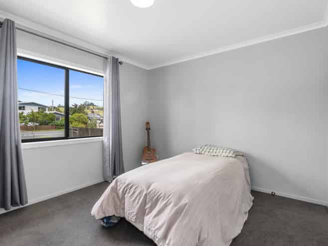 51 Valley Road, Hikurangi