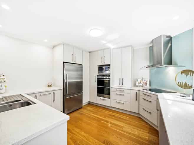 13A  Squirrel Lane, Browns Bay