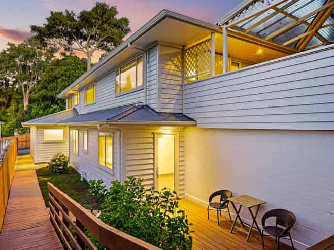 13A  Squirrel Lane, Browns Bay