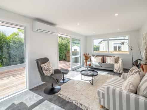 9 Macrocarpa Lane, Carterton