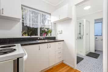 2/84 Rintoul Street, Newtown