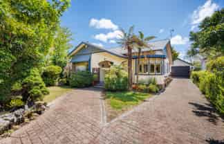 18 Miro Street, Takaro