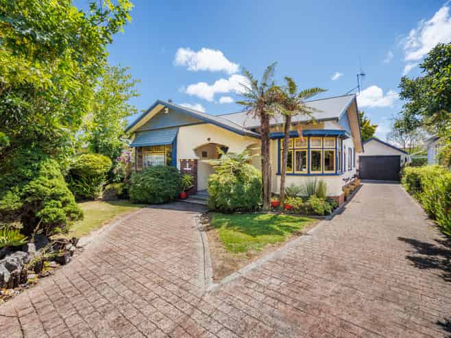 18 Miro Street, Takaro