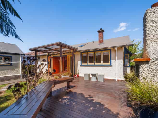 18 Miro Street, Takaro