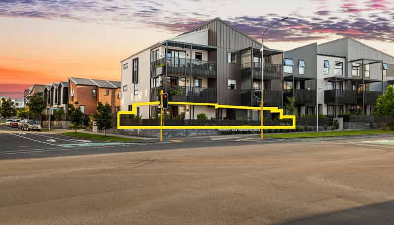 1/33 Nugget Avenue, Hobsonville
