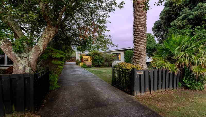 57 Donovan Road, Paraparaumu Beach