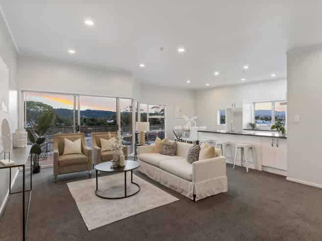 4/66 Glenmall Place, Glen Eden