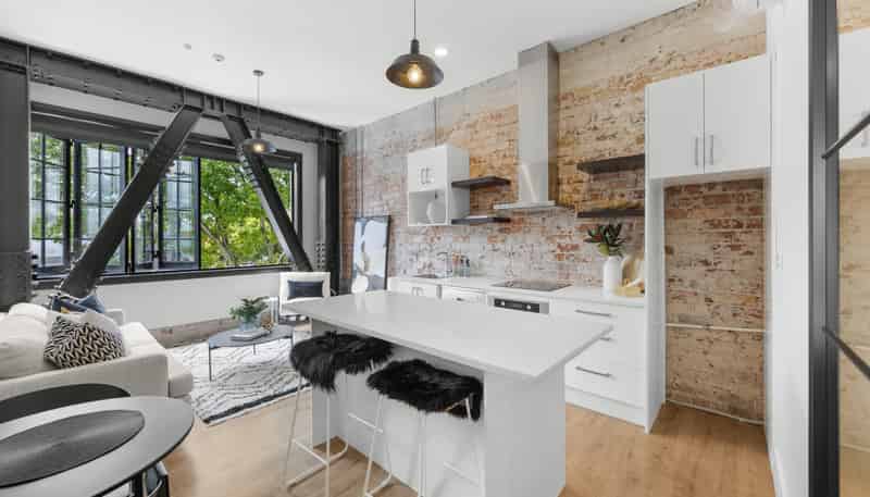 3/143 Great South Road, Papakura