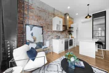 3/143 Great South Road, Papakura