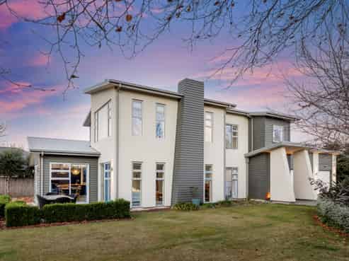 62 Glen Oaks Drive, Northwood