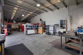 '2 in 1' Deal for an Owner Occupier or Investor