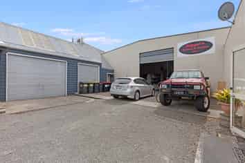 '2 in 1' Deal for an Owner Occupier or Investor