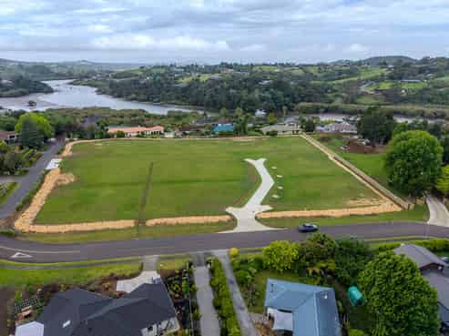 1 - 6/1A James Kemp Place, Kerikeri