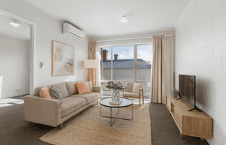 2/33 Curran Street, Herne Bay