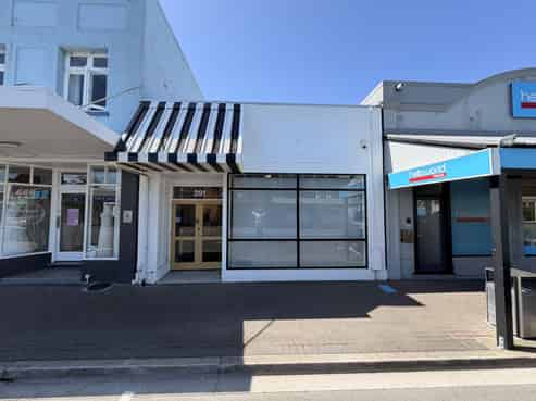 Jackson Street with rear access and a car park