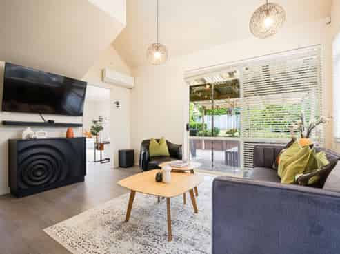 23 South Kensington Way, Henderson