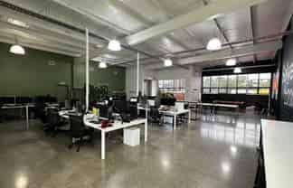 Versatile Office Opportunity