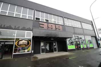 Versatile Office Opportunity