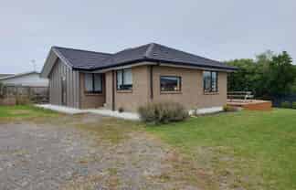 12E Pukepapa Road , Marton