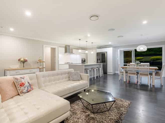 16 Steamer Road, Millwater