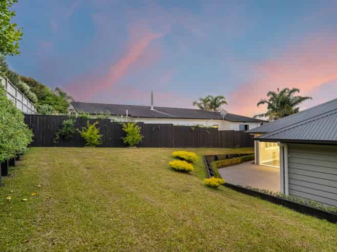 16 Steamer Road, Millwater