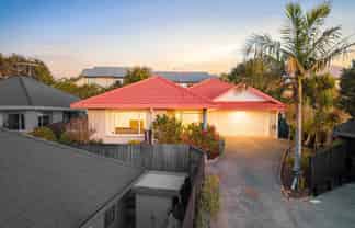 27 Gillett Place, Botany Downs