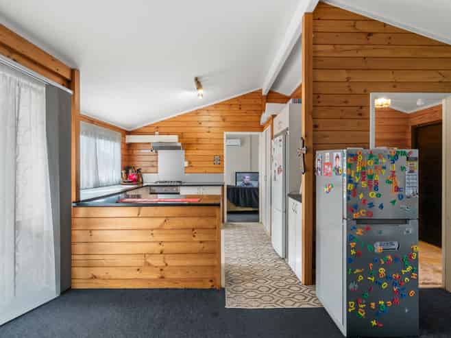 80 and 80A Eugenia Rise, Totara Heights