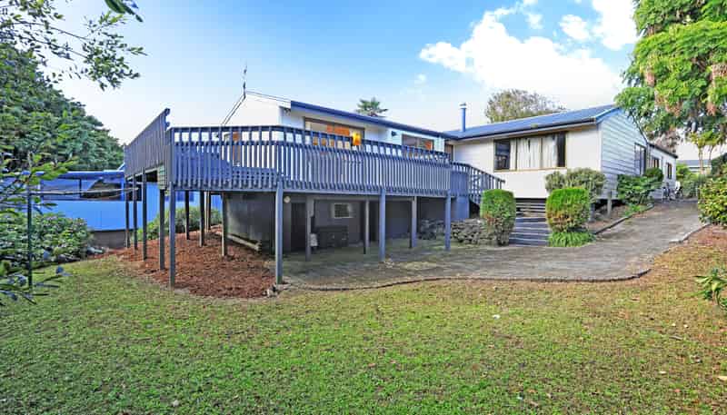 80 Eugenia Rise, Totara Heights