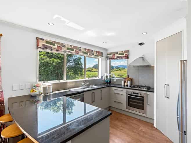 55 Toi Street, Otaki Beach