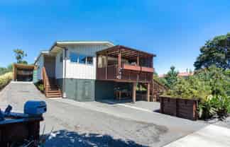 55 Toi Street, Otaki Beach