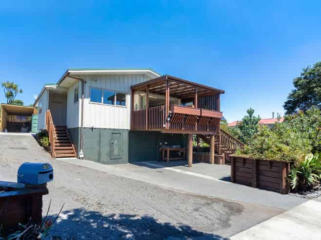 55 Toi Street, Otaki Beach