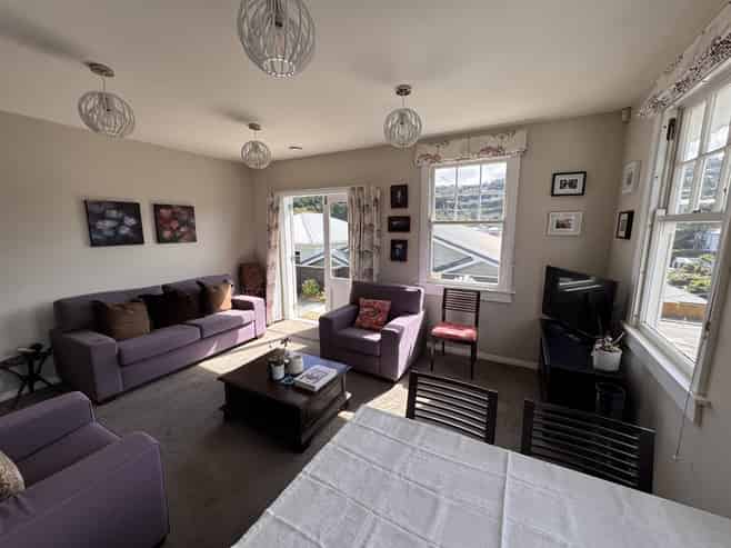 2a Dawson Street, Berhampore