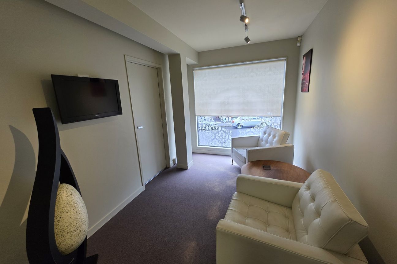 Newmarket Office Tenancy with Established Fitout - Bilde 6