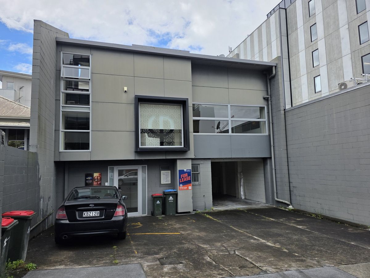 Newmarket Office Tenancy with Established Fitout