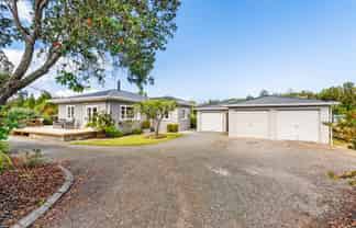 116 Loop Road, Otaika