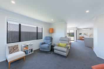 6 Cupola Crescent, Richmond