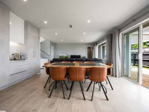 2 Boocock Crescent, Orewa