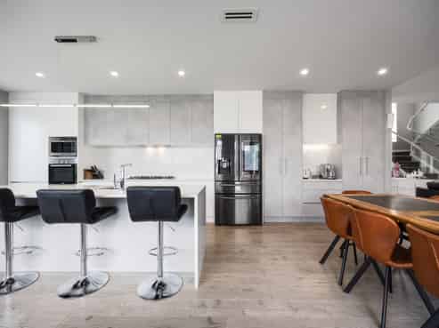 2 Boocock Crescent, Orewa