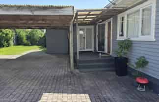 183 White Swan Road, Mount Roskill