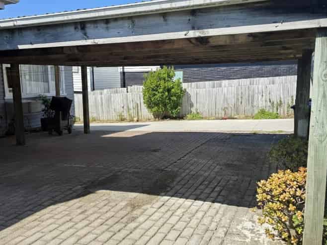 183 White Swan Road, Mount Roskill