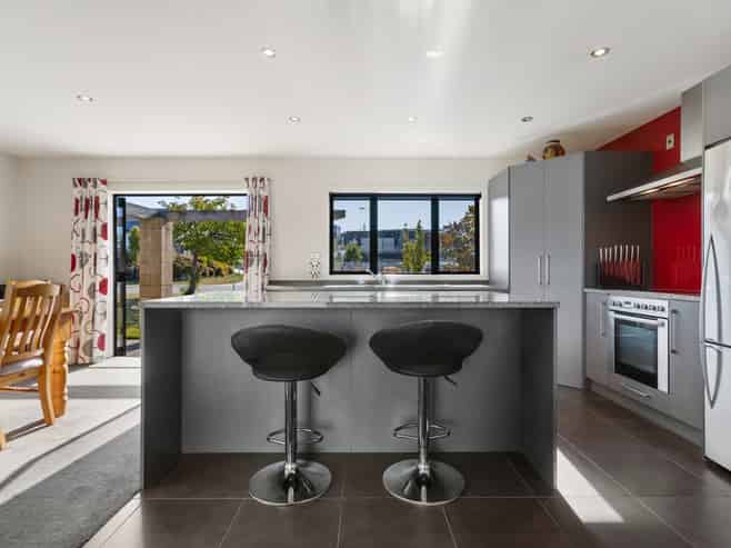 27 Farrant Drive, Wanaka