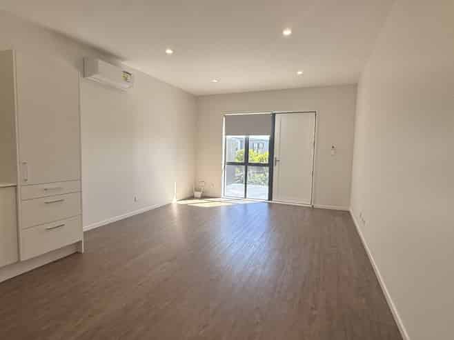 33 Canna Street, Flat Bush