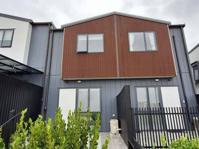 33 Canna Street, Totara Park