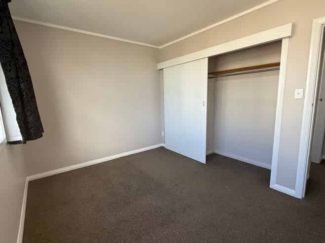 7/16 Angus Avenue, Berhampore