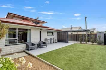 2/100 Conway Street, Somerfield